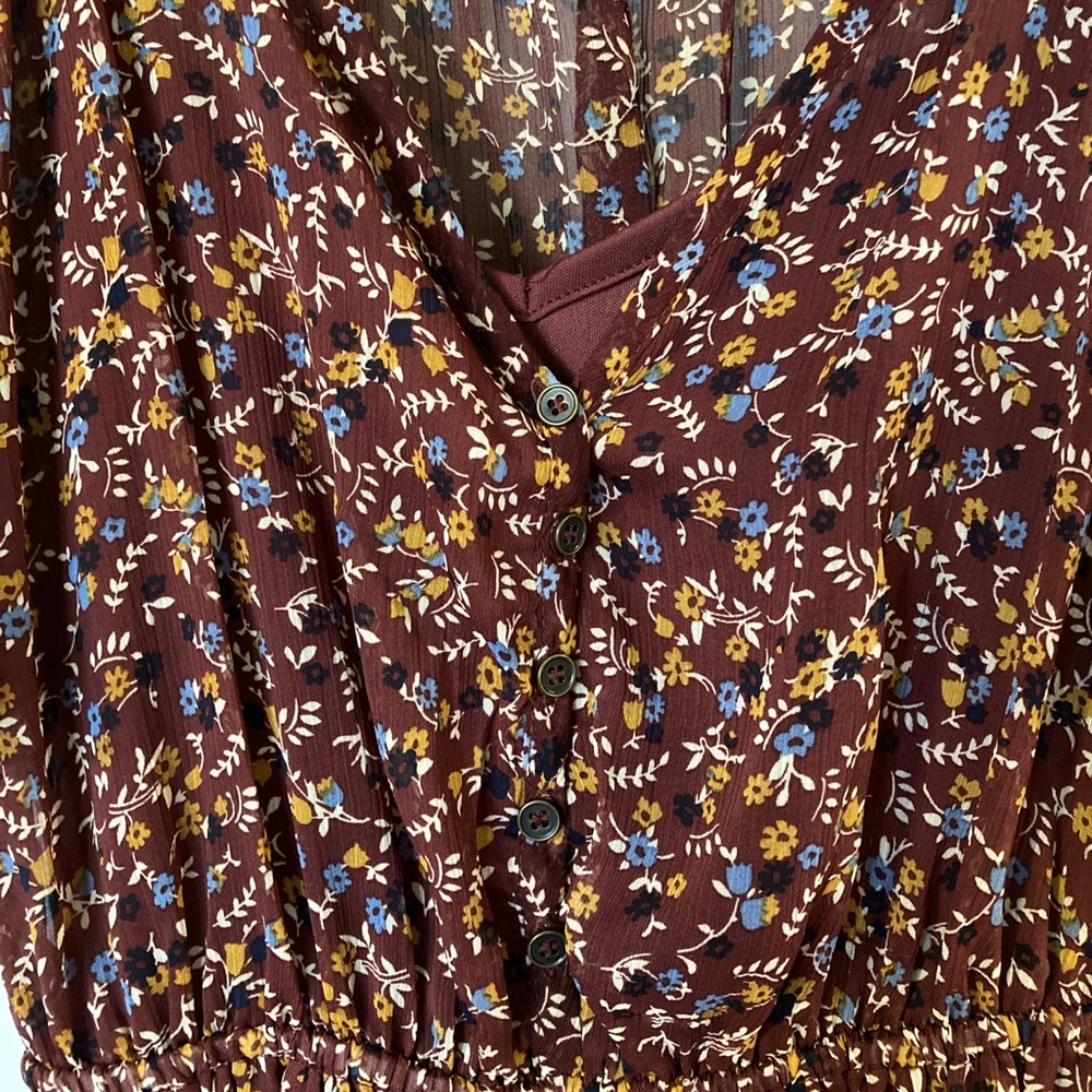Flutter Sleeve Mini Dress - Picture 5 of 5
